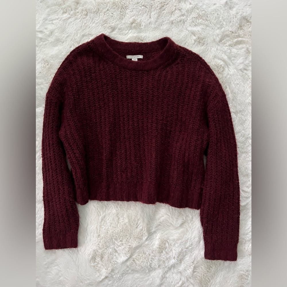 American Eagle Women’s Sweater Size Medium